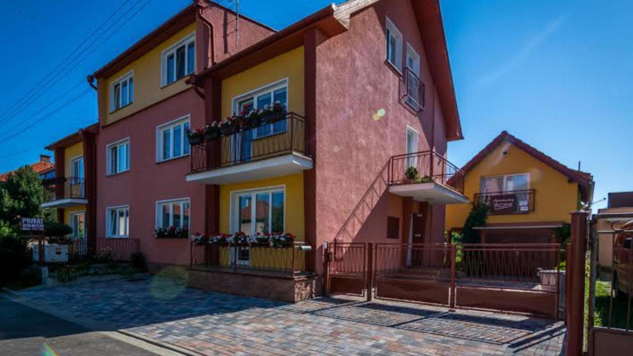Apartmany Boss Liptovský Mikuláš Buitenkant foto